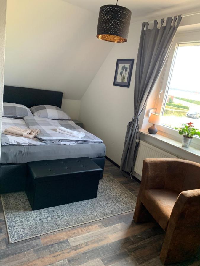 Privates Ferienzimmer An Der Nordsee Husum  Exteriör bild
